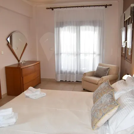 Semesterbostad Amazing Sea View House With Private Beach *